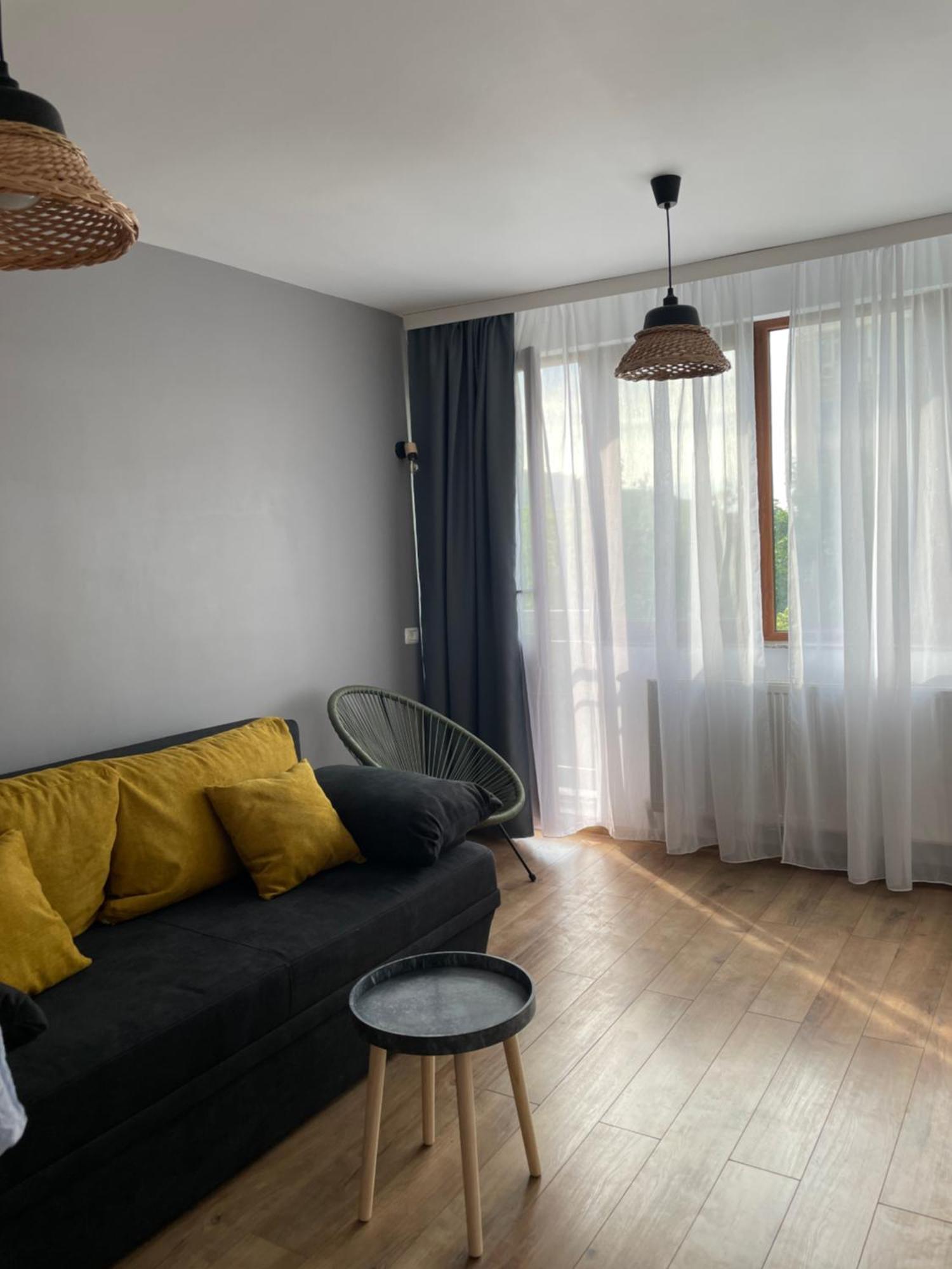1 Room Apartment- Self Check In 24H 雷希察 外观 照片